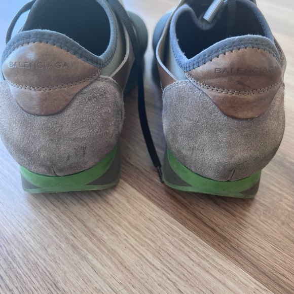 Authentic Balenciaga Race Runner sneakers size 8 - Picture 3 of 8